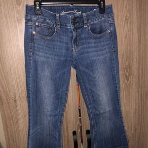 American eagle artist jeans